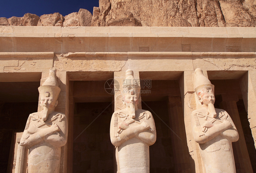 埃及寺庙的石雕沙漠遗产历史性废墟文化航程历史建筑学石头旅行图片