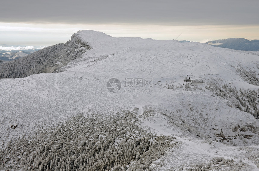 白山高山爬坡风景场景天空季节森林顶峰首脑冰川图片