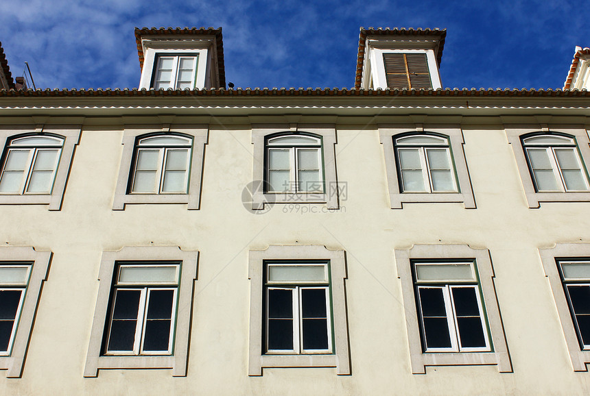 葡萄牙里斯本一栋旧大楼的详情主场金属商业出口住宅门把手历史入口邻里石灰石图片