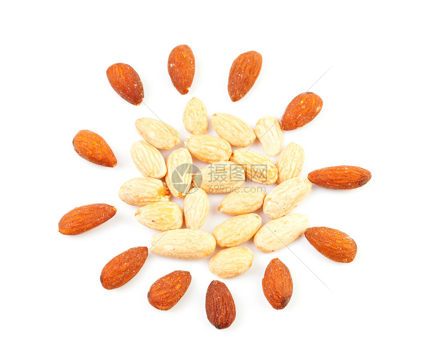 剥皮和无油的杏仁坚金棕色季节性食物坚果小吃种子水果太阳图片