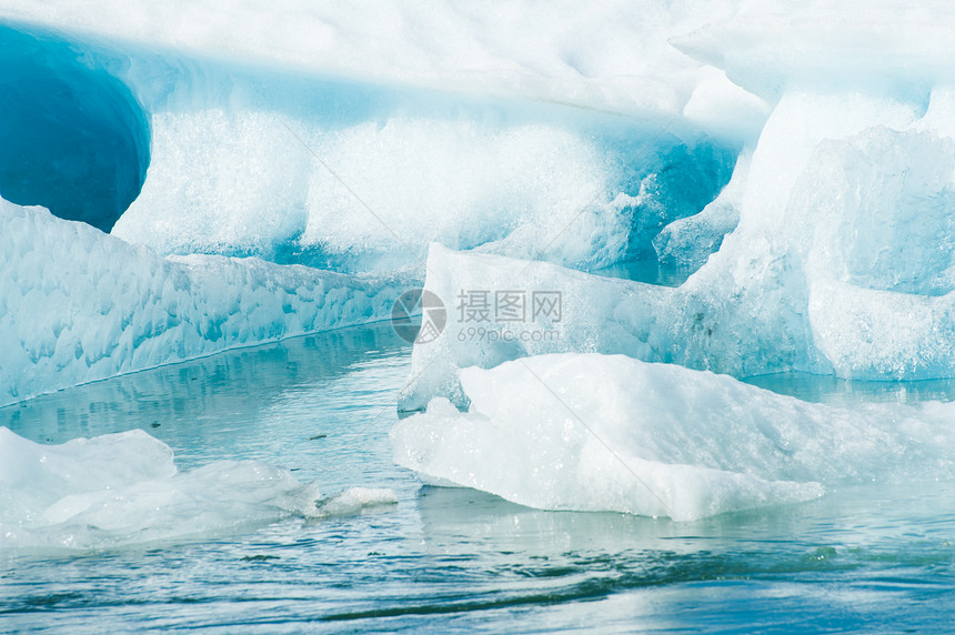 冰川高山冰山沙龙冻结季节反射场景蓝色图片