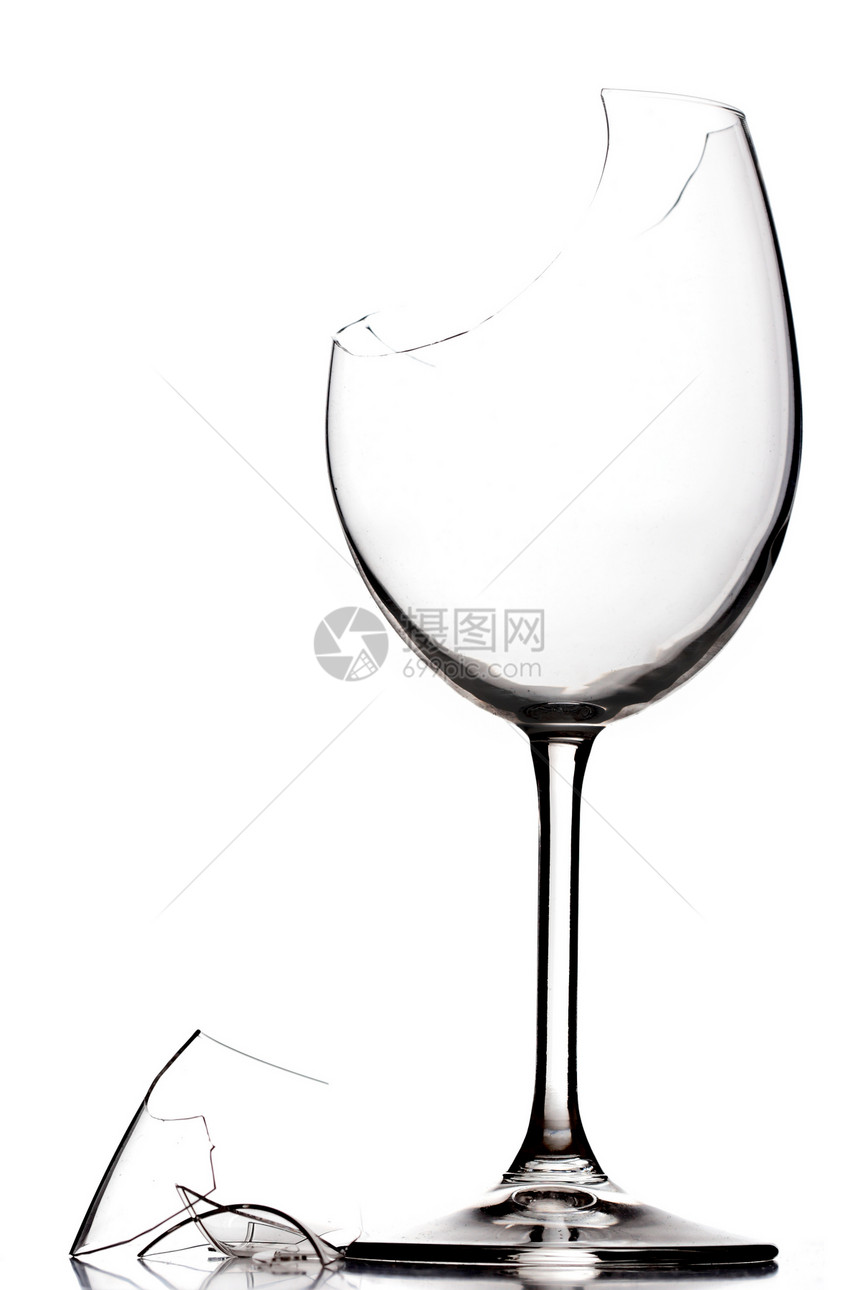 破碎葡萄酒杯器皿伤害损害餐具宏观粉碎玻璃水晶图片