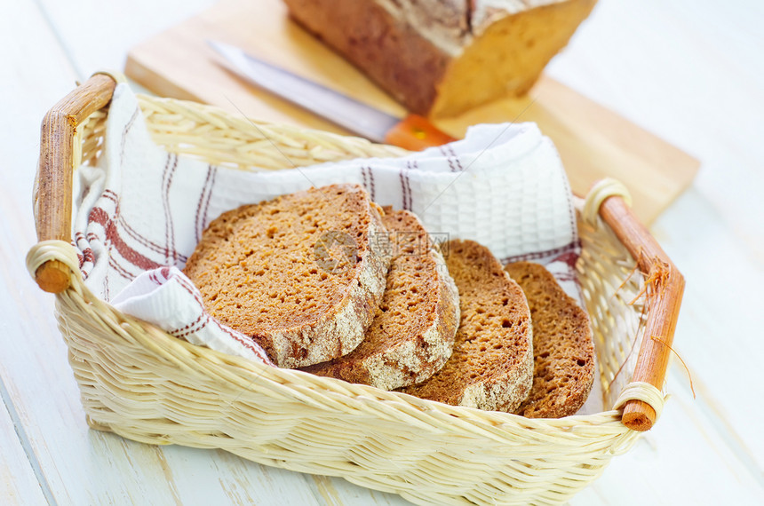新鲜面包燕麦糕点篮子粮食酵母金子小麦木头种子食物图片
