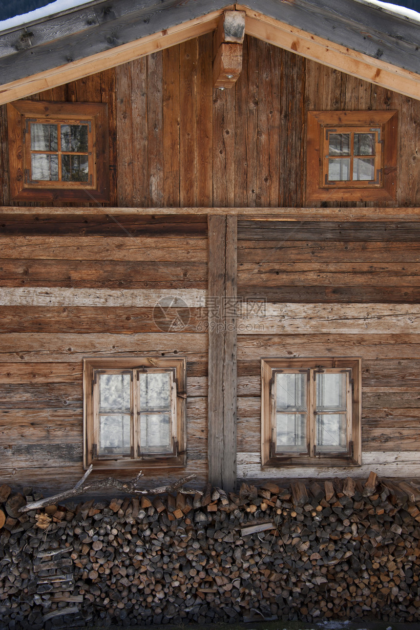 木柴堆房子建筑建筑学乡村外观小屋窗户图片