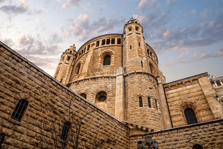 耶路撒冷修女会教堂 耶路撒冷旅行天空城市石头圆顶古董历史性历史处女金子图片