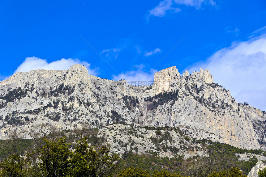 山区AyPetri岩石蓝色石头顶峰风景爬坡天空图片