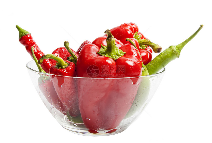 沙拉盘中的红辣椒和绿胡椒图片