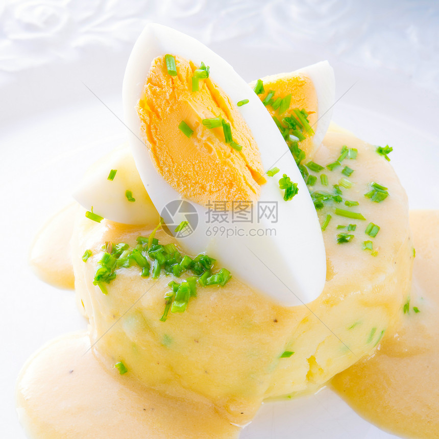 新鲜芥子菜鸡蛋产品小吃胡椒盘子团体茶点服务白色营养国家图片