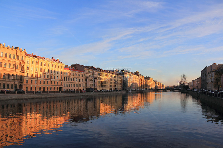 圣克特彼得堡的河流和桥梁嵌合体石头建筑学文化雕塑旅行花岗岩城市古董街道图片
