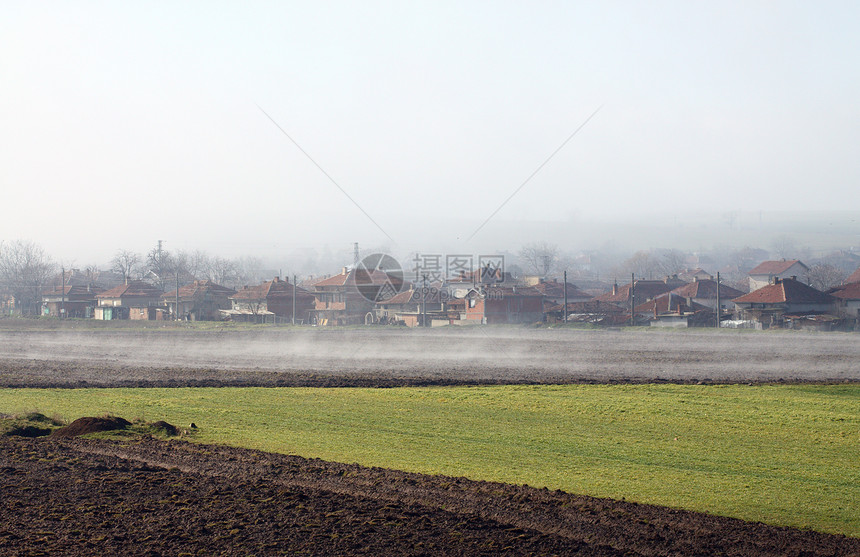 农村地貌树叶乡村阴霾村庄风景地平线天空薄雾图片