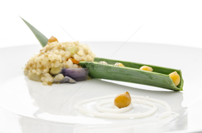 冷开胃菜餐饮美食餐厅白色起动机蔬菜食谱食物盘子午餐图片
