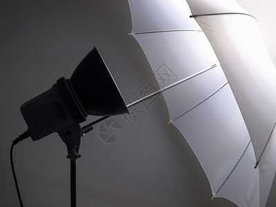 灯伞工作室照片频闪灯光背景图片