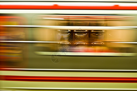 地铁条纹座位仓库民众平台红色运输旅行火车车站背景图片