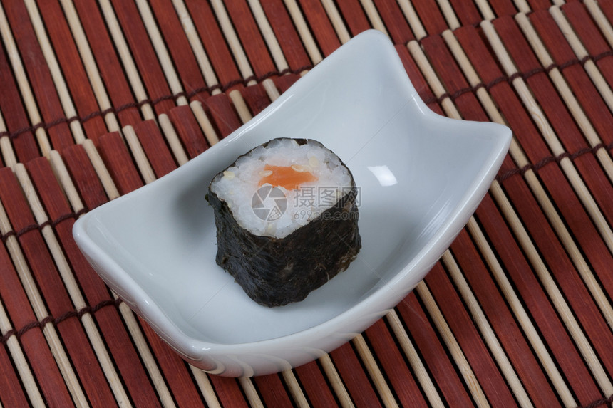 寿司苏斯沃文化白色海藻盘子筷子食物素食美食海鲜健康饮食图片