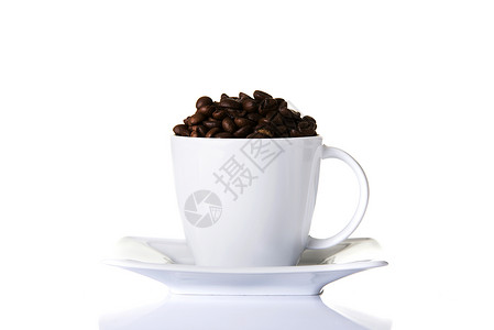 咖啡豆杯中的咖啡豆宏观香气饮料种子生活时间杯子咖啡店芳香咖啡背景图片