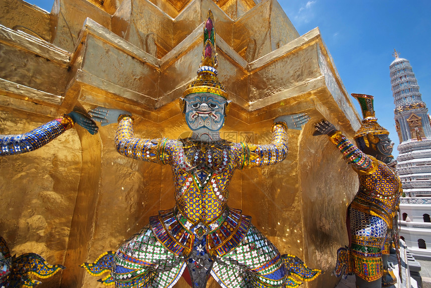 费拉考瓦的金塔之巨雕像旅游艺术监护人遗产寺庙建筑学警卫游客佛塔热带图片
