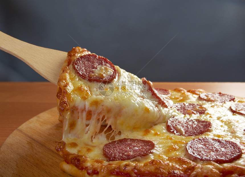 土制比萨披萨圆圈午餐圆形食物脆皮小吃营养图片