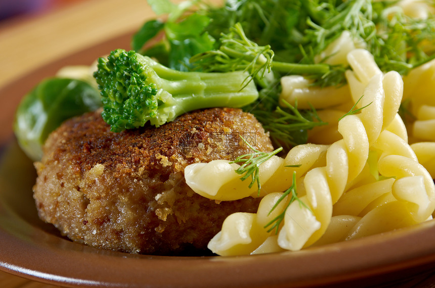 美味的通心面烹饪豆芽食物宏观牛肉照片美食切菜板桌子素菜图片