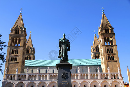 佩西佩奇大教堂公园纪念碑历史性城市风景旅行城堡回廊建筑学建筑背景