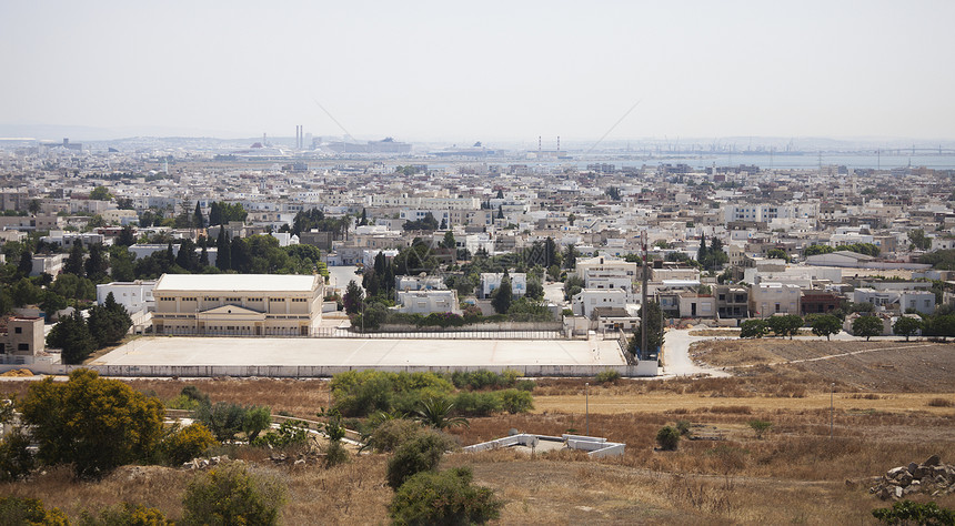 Carthage和La Goulette港口的景象村庄码头建筑学乘客运输建筑城市巡航全景旅行图片