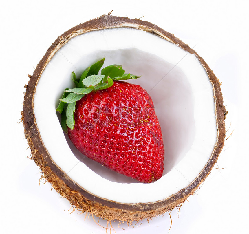 草莓和椰子饮食团体甜点小吃水果养分宏观浆果食物白色图片