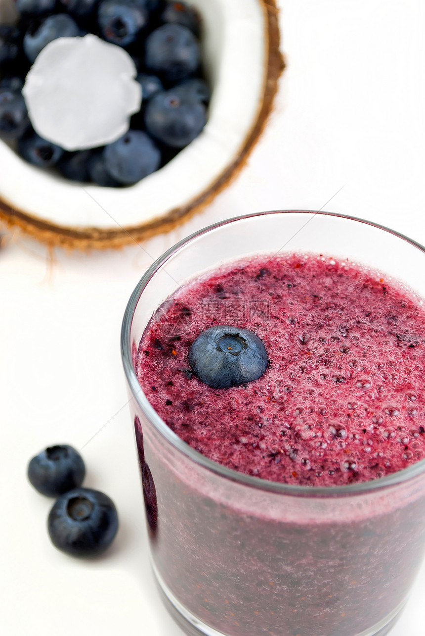 蓝莓冰雪玻璃饮料牛奶小吃水果奶制品果汁饮食早餐营养图片