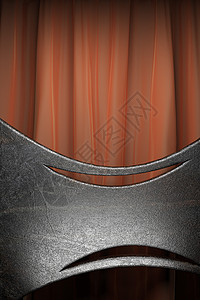 红色窗帘上的金属框架出版物品牌盘子马戏团酒吧展览艺术合金奖项背景图片