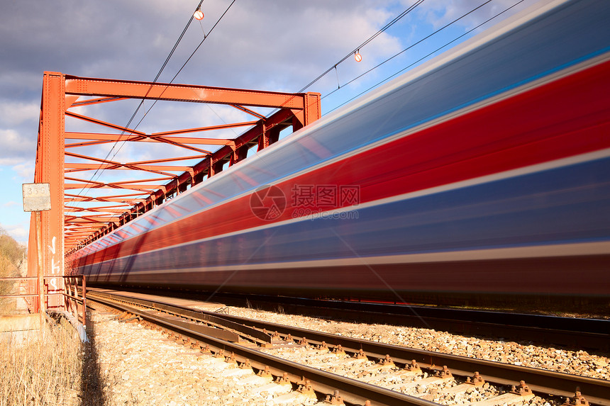 高速列车车皮旅行速度运输交通标志铁路火车商业图片