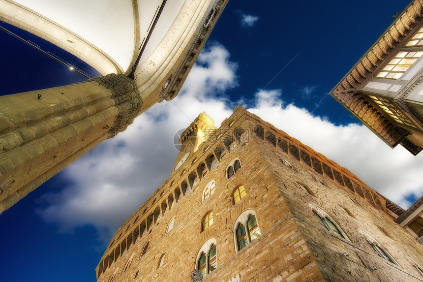 佛罗伦萨的和历史性旅行假期反射艺术文化城堡城市宫殿石头图片