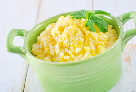 玉米粥食物面粉勺子营养玉米颗粒烹饪流行音乐糊状烘烤背景图片