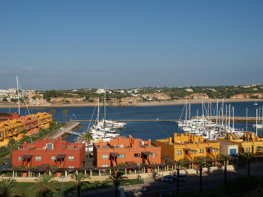 葡萄牙阿尔加韦阿加尔夫Portimao的游艇码头闲暇个性港口摩托艇帆船假期汽艇旅行海洋反射图片