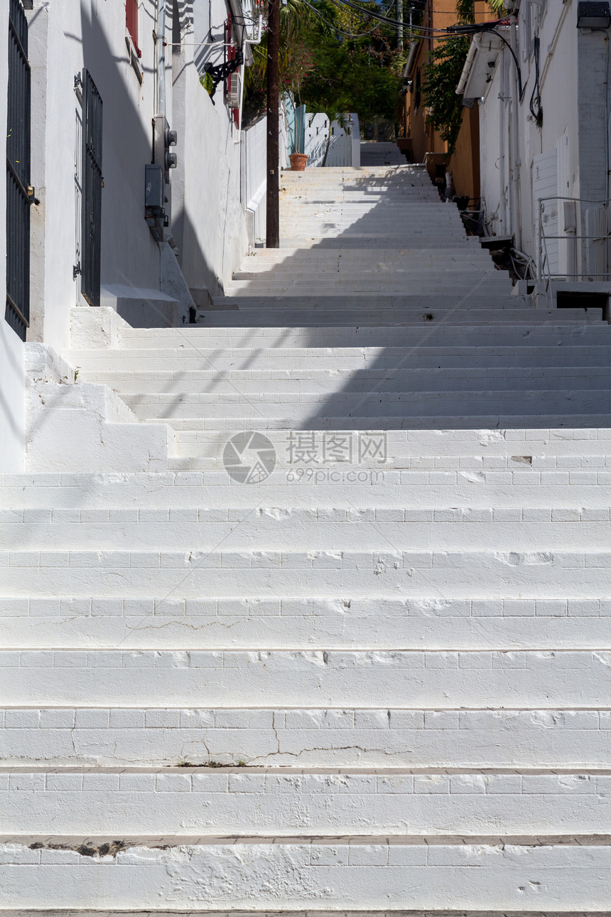 白漆的台阶 夏洛特阿马利亚建筑学处女白色石头建筑物热带城市总督府脚步楼梯图片