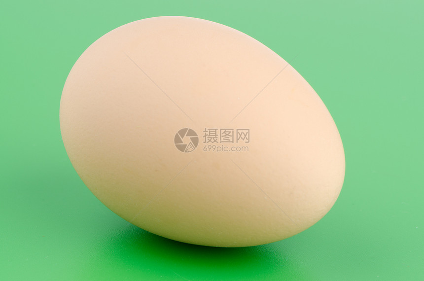 棕蛋食品营养美食饮食绿色杂货店蛋壳棕色圆形图片