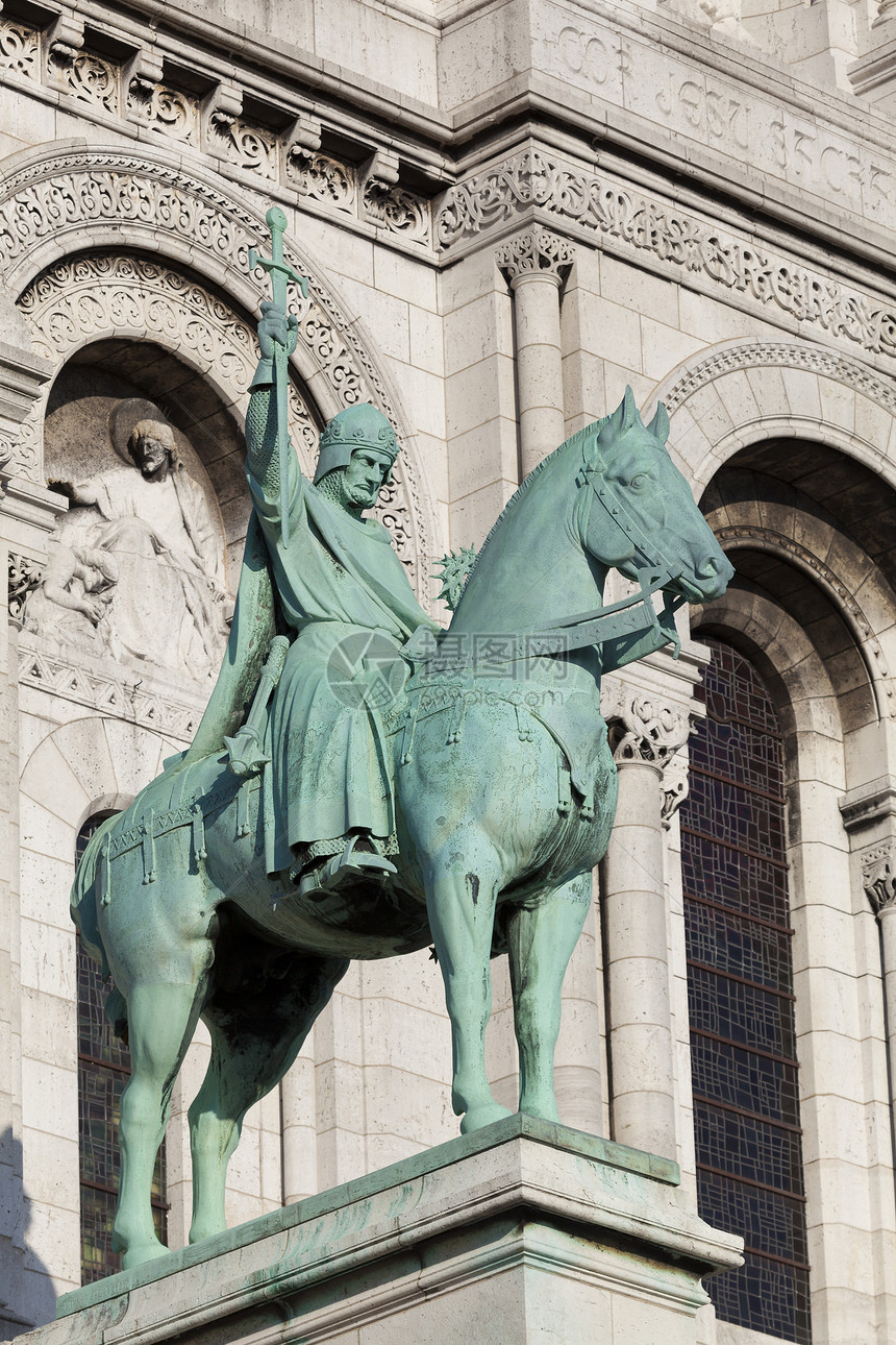 法国巴黎Montmarte 圣骨骑士城市骑士历史性历史建筑建筑学圆顶晴天旅行遗产图片