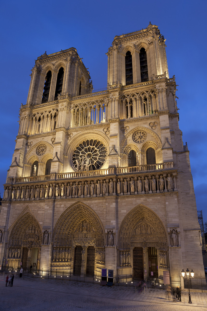圣母大教堂 巴黎 法国伊尔德法 法国建筑学入口城市照明旅游宗教建筑历史大教堂钟声图片