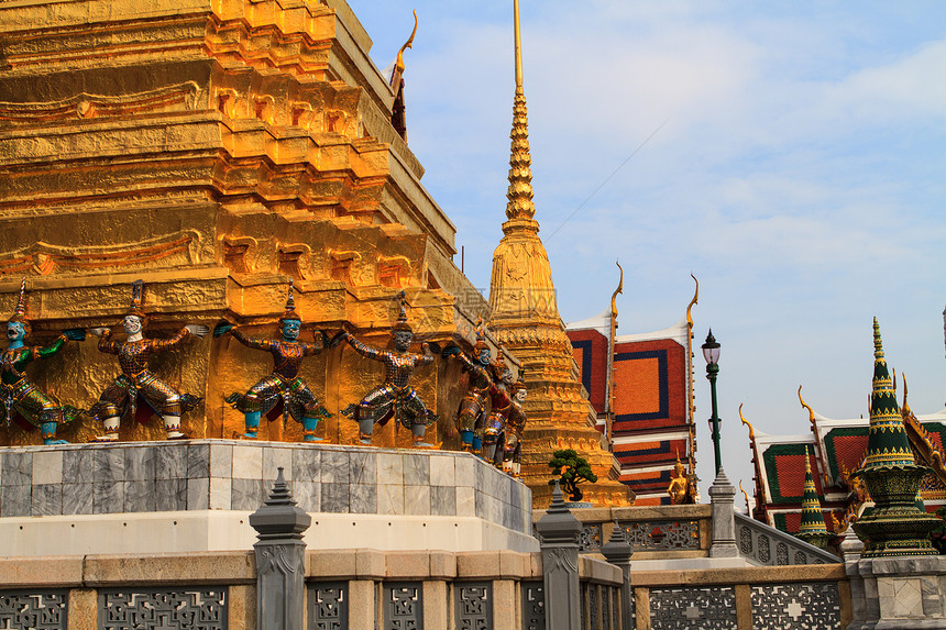 寺庙旅行建筑学雕像精神旅游雕塑金子游客佛教徒宗教图片