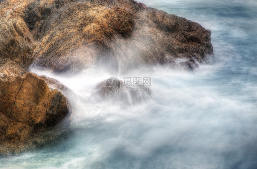 礁石上的港口水石头海洋海景棺材薄雾冲浪海岸支撑岩石海浪图片