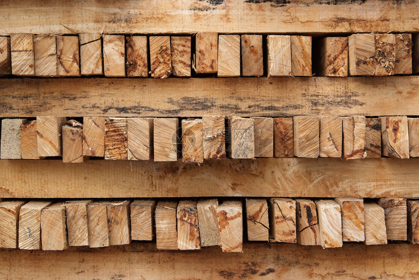 一堆木头环境松树资源贮存活力团体正方形材料树干家具图片