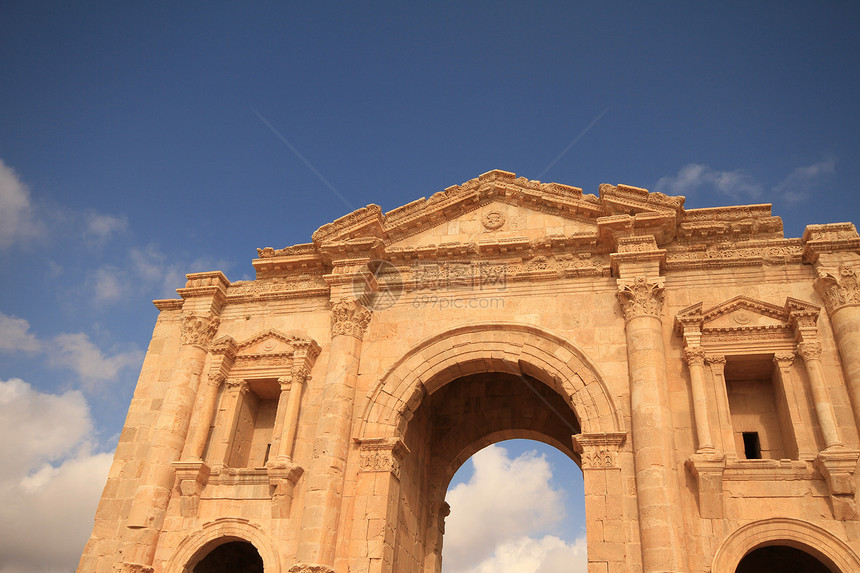 哈德里安拱门 约旦贾拉什天空帝国考古学首都旅游建筑学沙漠柱子纪念碑旅行图片