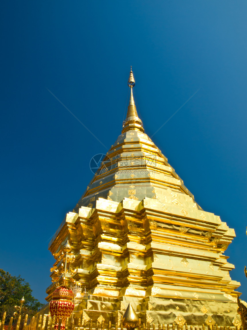 在清迈的Dai Suthep 寺庙 Tha图片