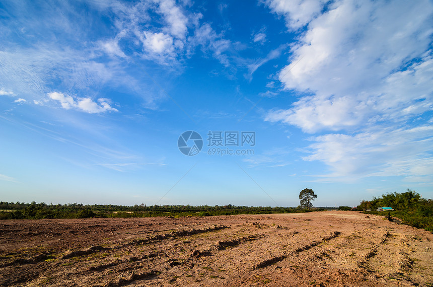 陆地和天空乡村蓝色绿色环境土地农村生态图片