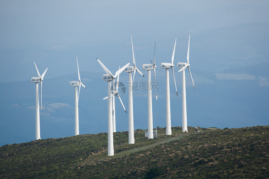 风力发电机 A Capelada La Coruna 西班牙加利西亚图片