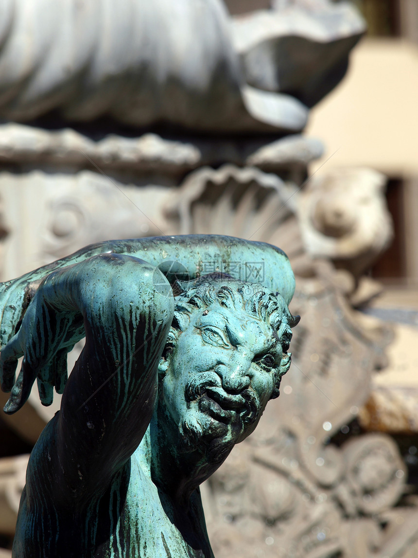 意大利佛罗伦萨Neptune喷泉脑袋艺术雕像雕塑宽慰海王星广场水螅狮子领主图片