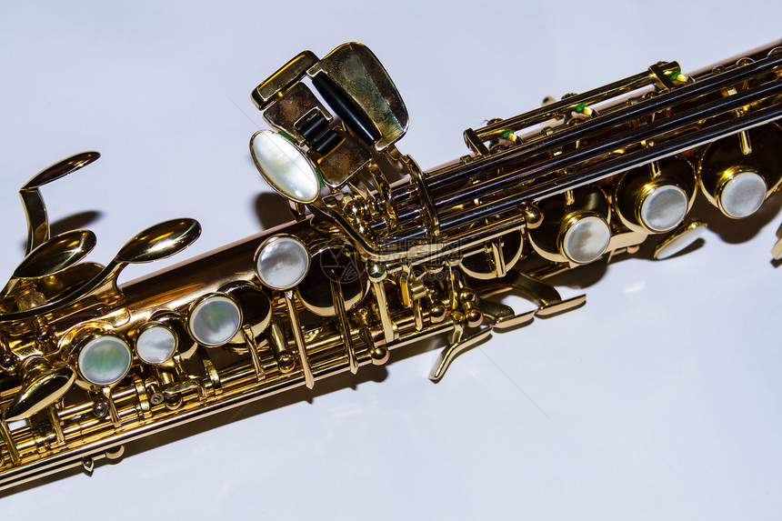萨克斯风飞翼系统的细节摇滚乐队娱乐静物金属金子折叠木管乐器高音图片