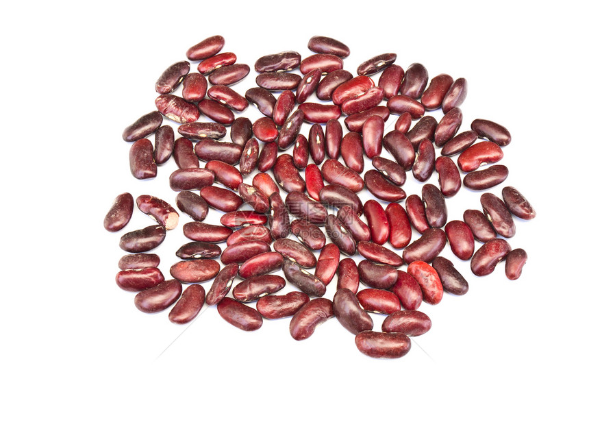 在白色背面灰状体上隔离的干豆或红豆宏观食物豆类粮食红色菜豆植物团体种子图片
