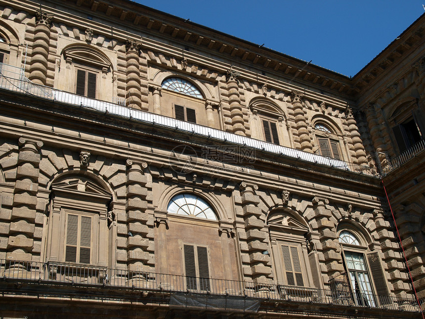 帕拉佐皮蒂是佛罗伦萨最著名的宫殿之一图片