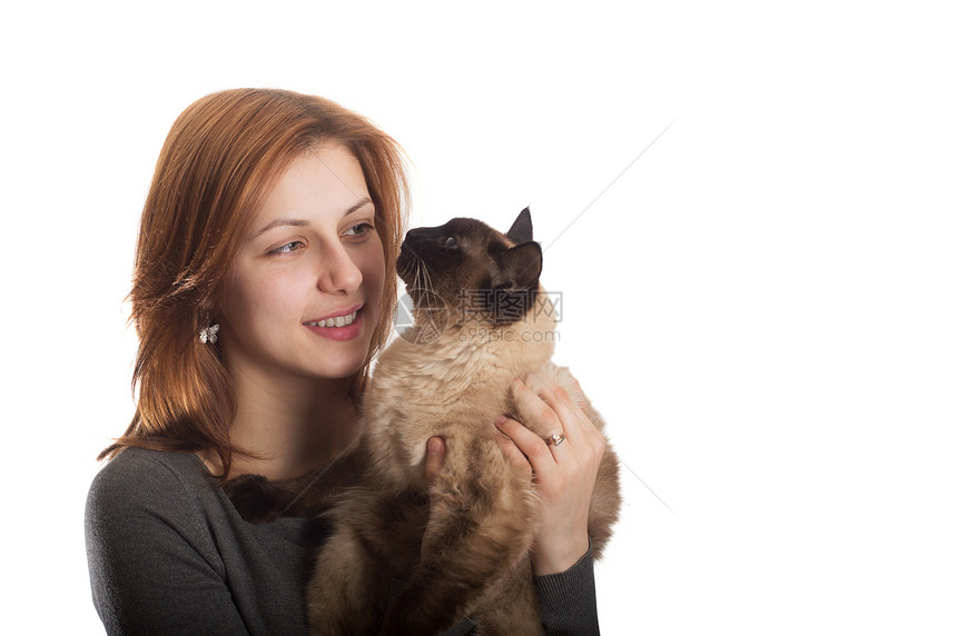 漂亮女孩和暹驼猫图片