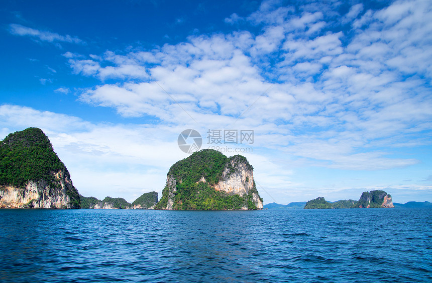 岛屿旅游岩石海浪晴天天空假期天堂娱乐风景热带图片