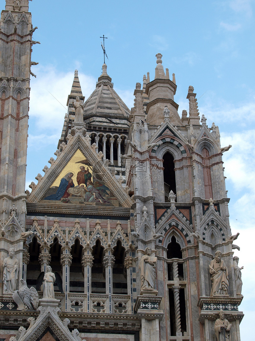 西面详情拱形圣母卷轴老鼠彩色窗户寓言门户网站雕塑教会图片