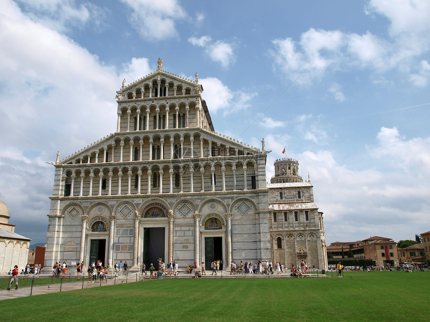 Pisa  米拉科利广场的Duomo拱门地标教会广场大理石圆顶宗教奇迹传奇大教堂图片